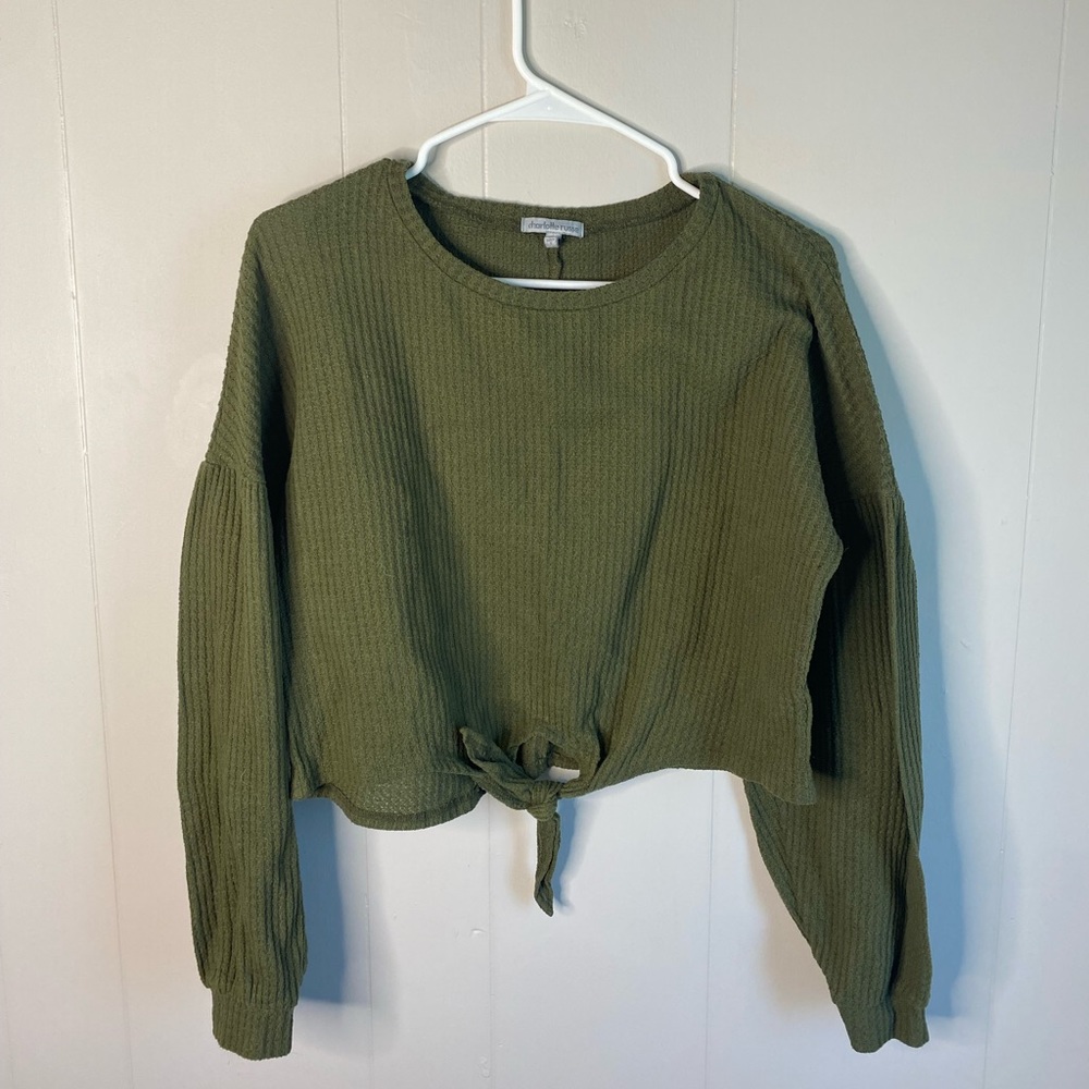 Cute Cropped Army Green Sweater. Size Medium